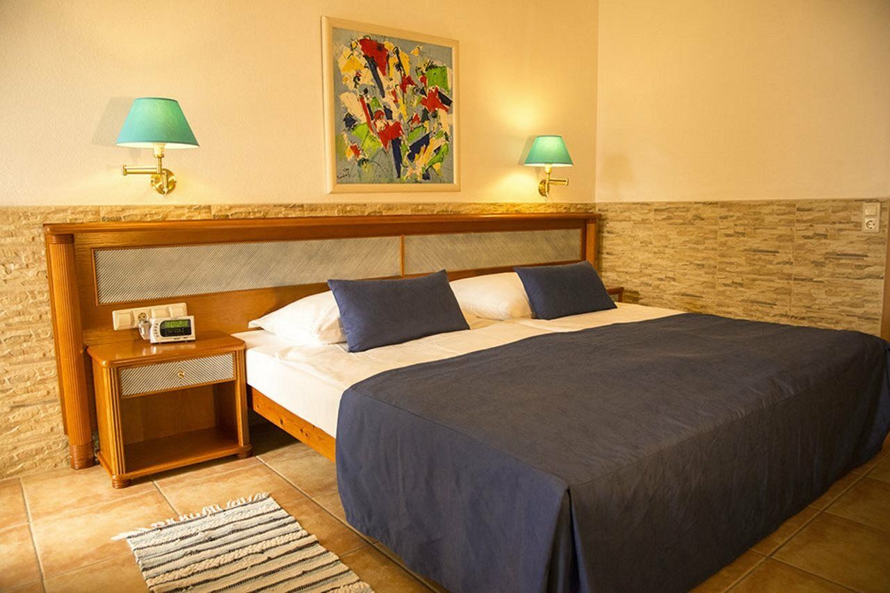 Suite Hotel Marina Playa Esquinzo ภายนอก รูปภาพ